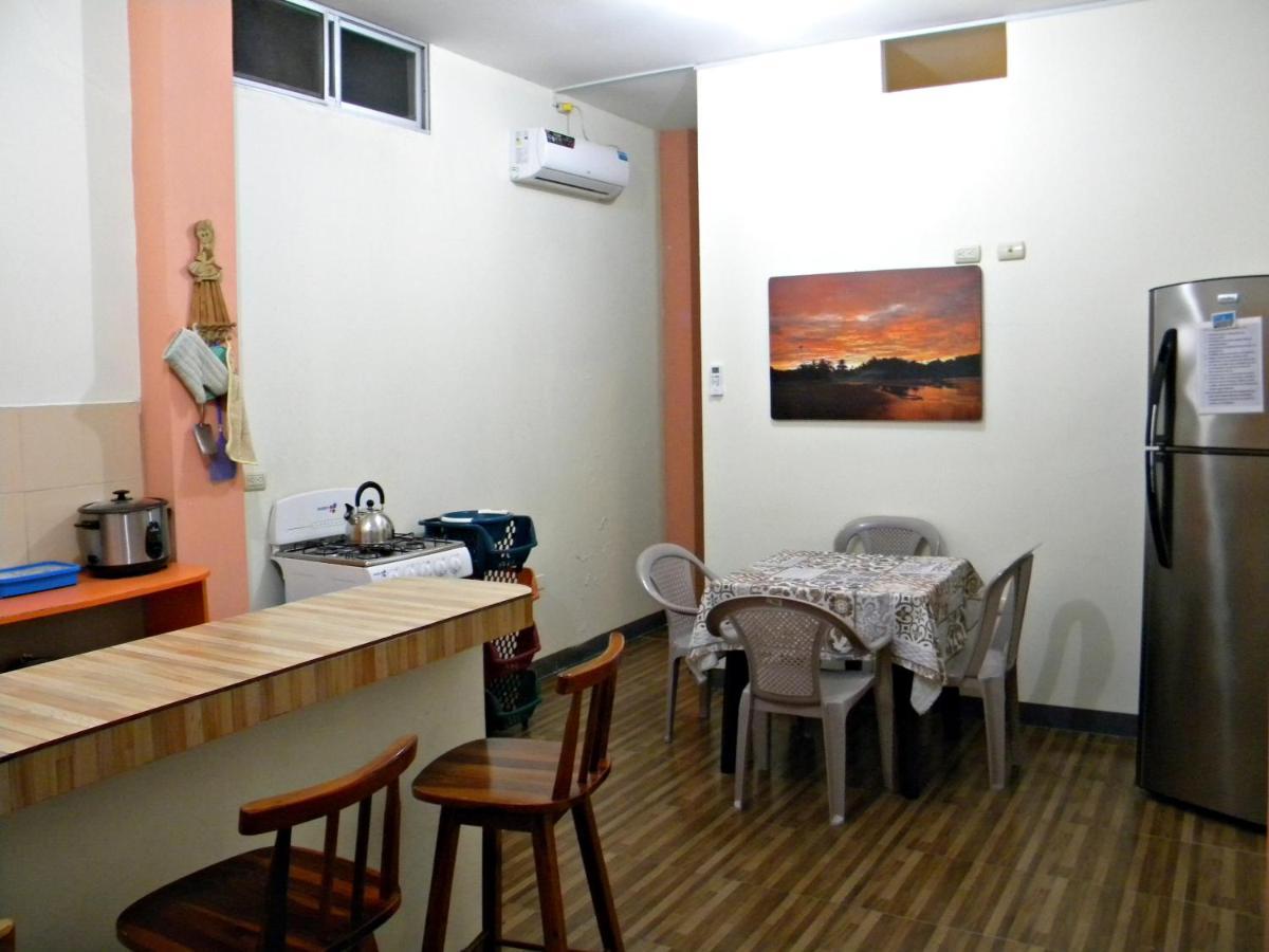 דירות Casa Blanca Puerto López מראה חיצוני תמונה
